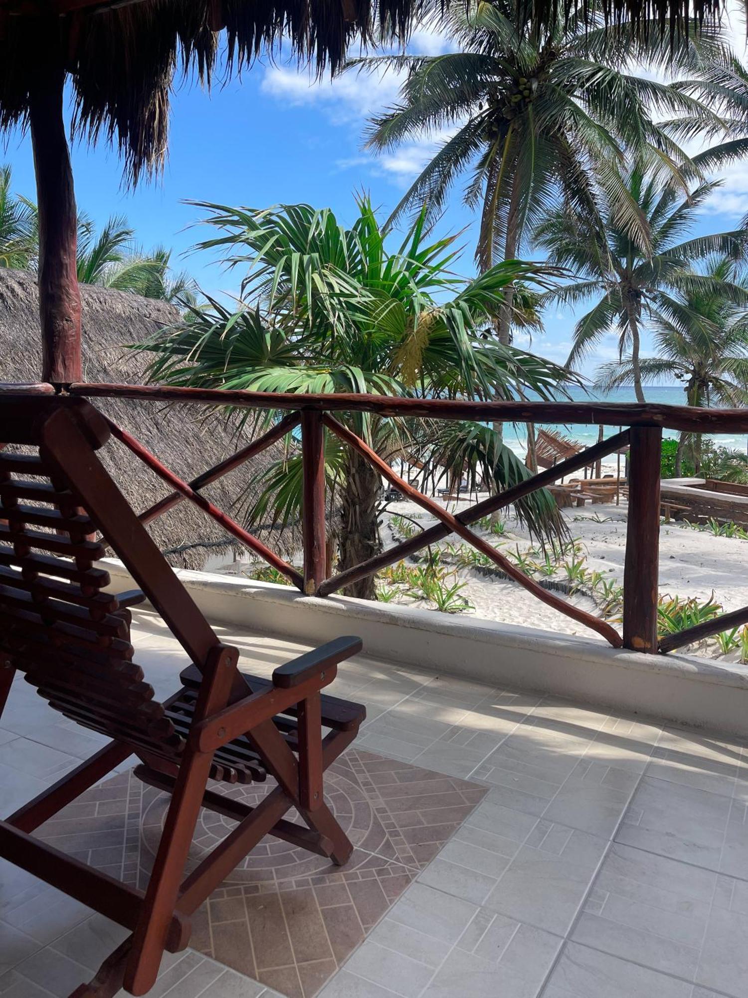 Bt Live Tulum Located At The Party Zone Hotell Exteriör bild