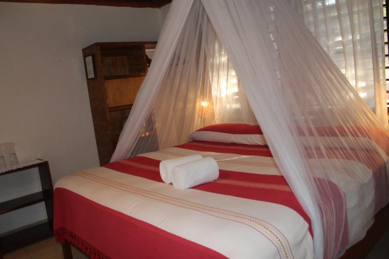 Bt Live Tulum Located At The Party Zone Hotell Exteriör bild